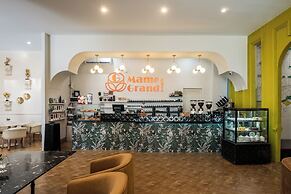 Ali Grand Hotel
