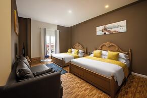 Ali Grand Hotel