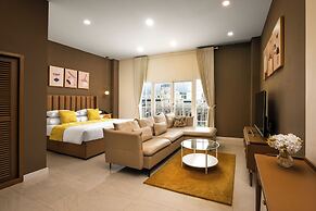 Ali Grand Hotel