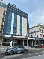 GRAND DIAMOND HOTEL