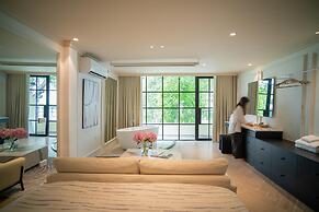 The Train Street Residence Ly Nam De