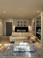 The Train Street Residence Ly Nam De