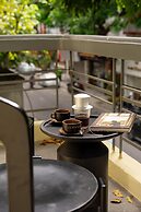 The Train Street Residence Ly Nam De