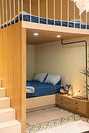 The Train Street Residence Ly Nam De