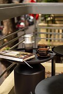The Train Street Residence Ly Nam De