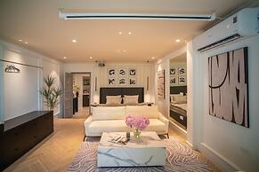The Train Street Residence Ly Nam De