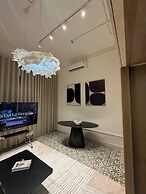 The Train Street Residence Ly Nam De