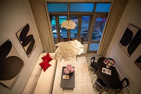 The Train Street Residence Ly Nam De