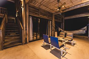 ITACA Ecolodge Home