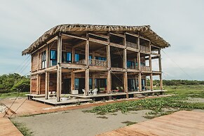 ITACA Ecolodge Home