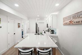 Direct Ocean View Steps to Beach Modern Updates
