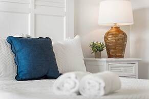 Direct Ocean View Steps to Beach Modern Updates