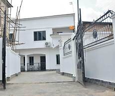 Slim Anyaiwe Apartments