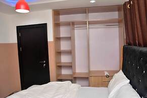 Slim Anyaiwe Apartments