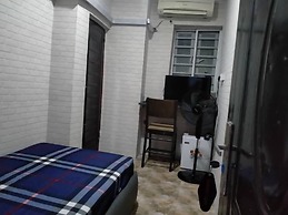 Americana Hotel
