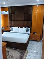 Kawruky Hotel & Suites