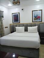 Kawruky Hotel & Suites