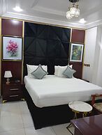 Kawruky Hotel & Suites