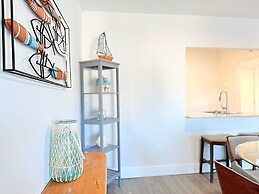 Top Location Waterfront Balcony Dream