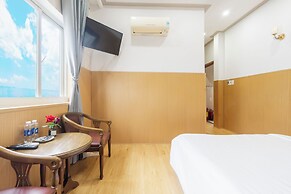 Cherry Bean Hotel