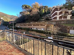 Inviting 1-bedroom flat with Balcony