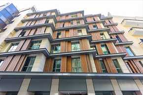 Solidere Lavish Apartments in Downtown Beirut