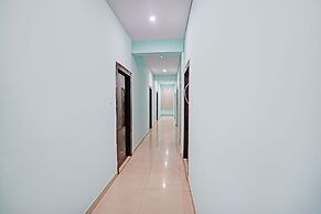 Fabhotel Maa Tara