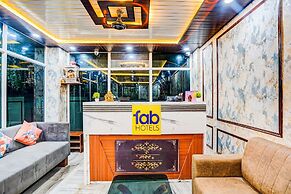 Fabhotel Dream Palace I
