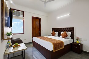 Fabhotel La Corporate Suite