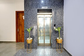 Fabhotel La Corporate Suite