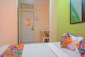 Fabhotel Saraswati Niwas