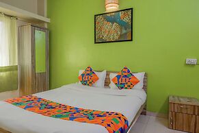 Fabhotel Saraswati Niwas