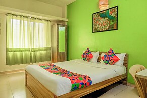 Fabhotel Saraswati Niwas