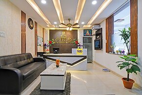 Fabhotel Rajdhani Residency