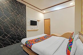 Fabhotel Bridge