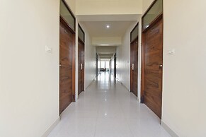 Fabhotel Shiv Palace