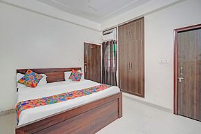 Fabhotel The Virat