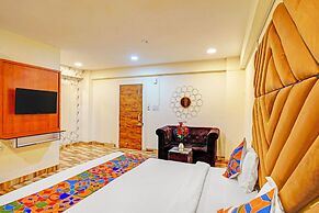 Fabhotel New Krishna Palace