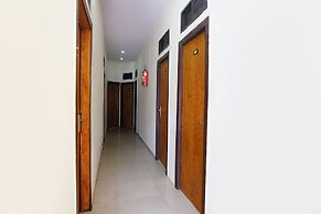 Fabhotel Mumbai Inn