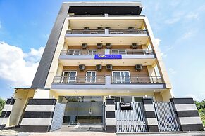Fabhotel Alpha Stayz