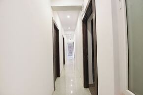Fabhotel Black Pepper