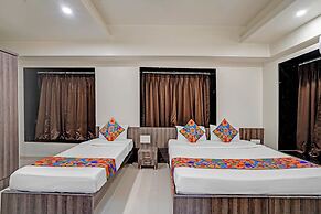 Fabhotel Royal Inn I