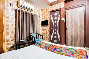Fabhotel Gulshan Palace