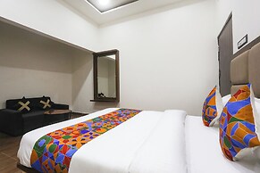 Fabhotel Varanasi Suites