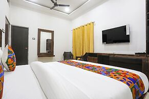 Fabhotel Varanasi Suites