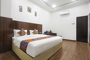 Fabhotel Varanasi Suites
