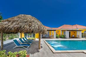 Picaron Villas