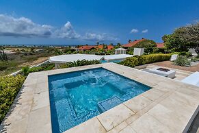 180 Ocean View 2 min to Beach Jacuzzi