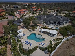 180 Ocean View 2 min to Beach Jacuzzi
