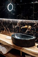 Ode Aristofanous - Urban Boutique Hotel